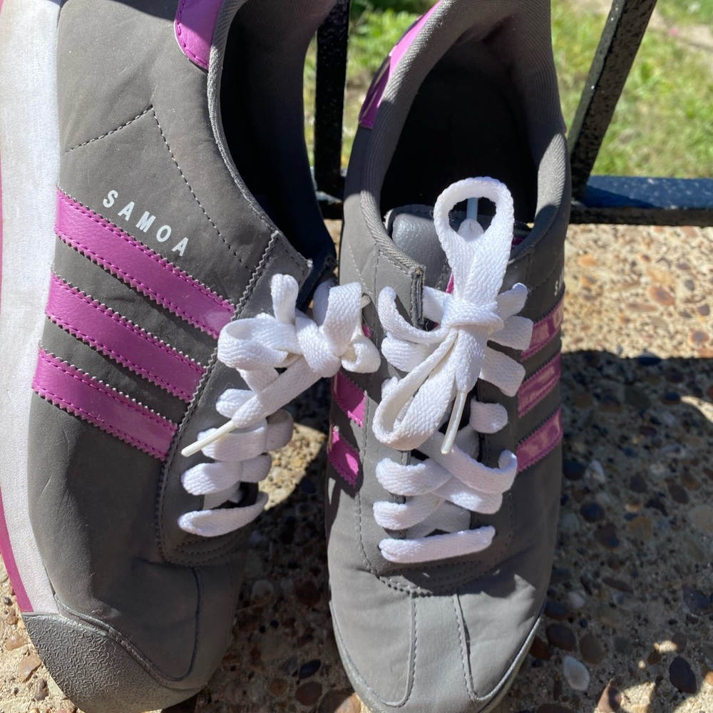 Adidas Samoa - Picture 2 of 2